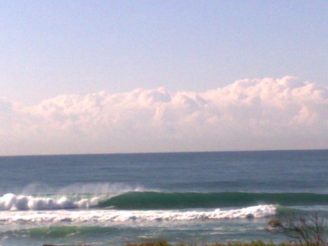 There are plenty of lefts coming through MV this morning, looks like a lot of fun out there!