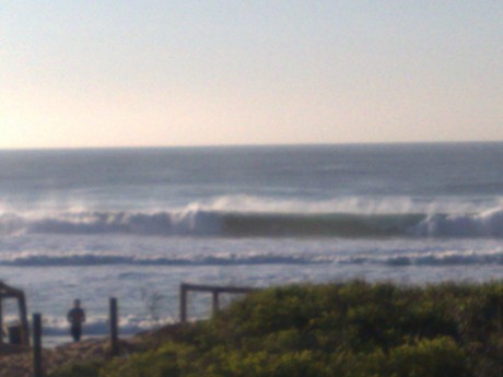 MV has some big lefts coming through but more often than not its just big closeouts!