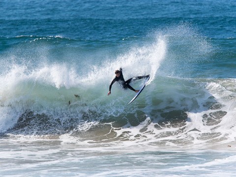 surfer dy beach